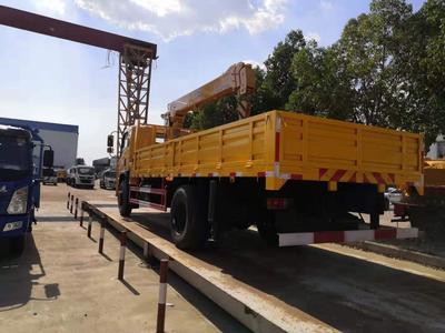 東風(fēng)6.3噸隨車吊 玉柴160馬力發(fā)動機(jī)，廠家直銷價格優(yōu)勢解析